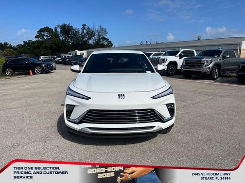 Summit White 2026 Buick Envista Preferred FWD