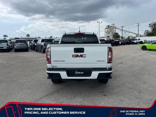 Summit White 2019 GMC Canyon Denali