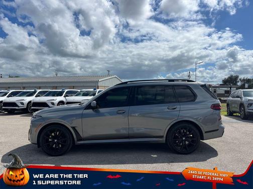 2025 BMW X7 xDrive40i
