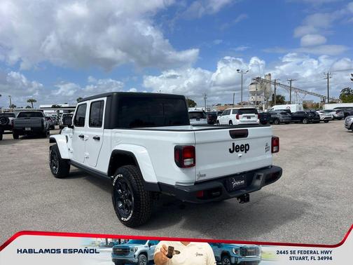 2023 Jeep Gladiator Willys 4x4