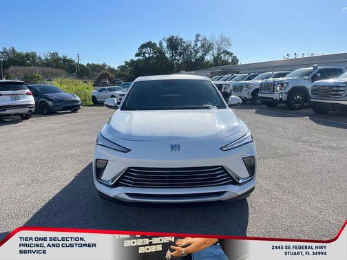 Summit White 2026 Buick Envista Preferred FWD