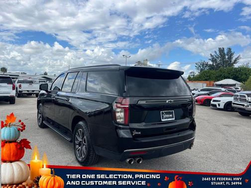 2022 Chevrolet Suburban 4WD Z71