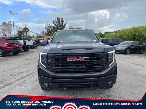 2025 GMC Sierra 1500 Elevation