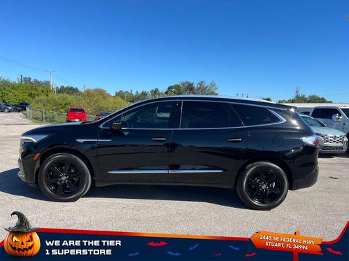 2023 Buick Enclave Essence FWD