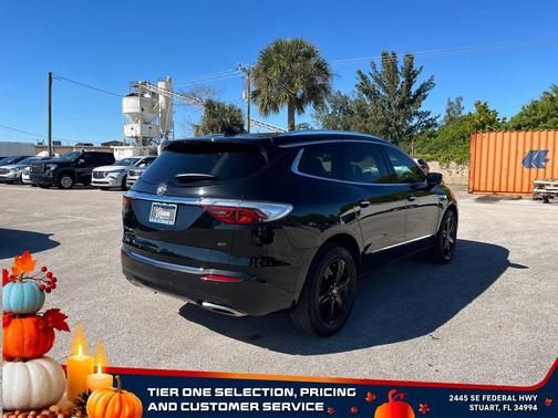 2023 Buick Enclave Essence FWD