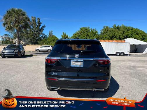 2023 Buick Enclave Essence FWD