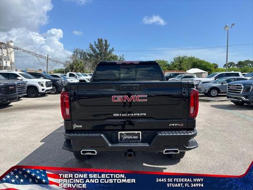 2024 GMC Sierra 1500 AT4