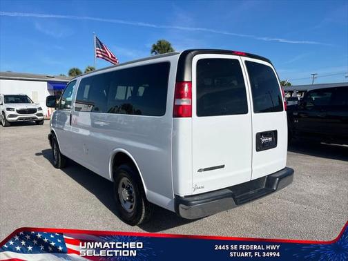 2020 Chevrolet Express 2500 RWD 2500 Regular Wheelbase LT