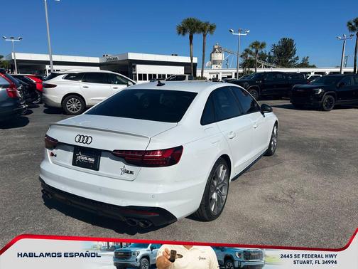 2023 Audi S4 Premium Plus TFSI quattro Tiptronic