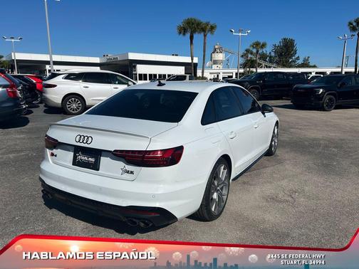 2023 Audi S4 Premium Plus TFSI quattro Tiptronic