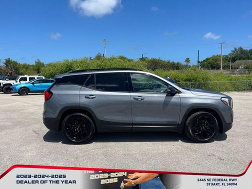 Satin Steel Metallic 2021 GMC Terrain SLT