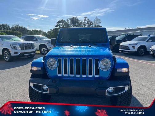 Hydro Blue Pearlcoat 2022 Jeep Wrangler Unlimited Sahara