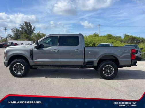 CARBONIZED GRAY 2024 Ford F-250 Lariat