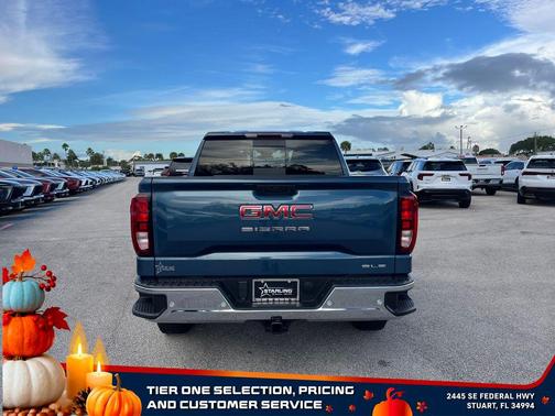 2024 GMC Sierra 1500 SLE