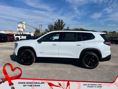 2026 GMC Acadia AT4 AWD