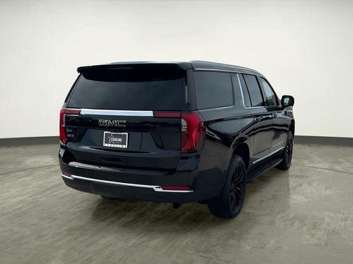 2025 GMC Yukon XL 4WD Elevation