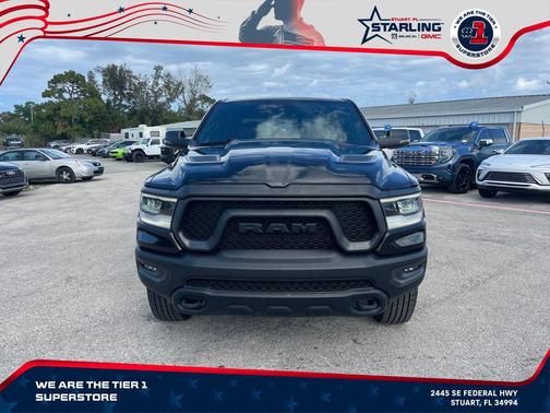 Diamond Black Crystal Pearlcoat 2023 RAM 1500 Rebel
