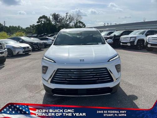 2025 Buick Enclave Preferred FWD