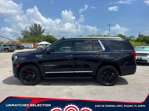 2023 GMC Yukon SLT