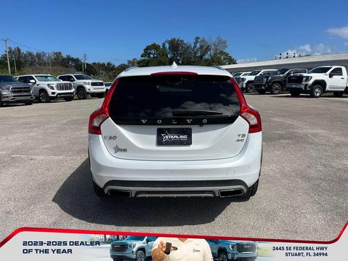 2018 Volvo V60 Cross Country T5