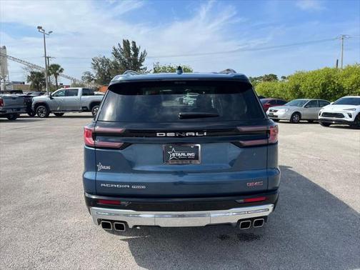 2024 GMC Acadia Denali