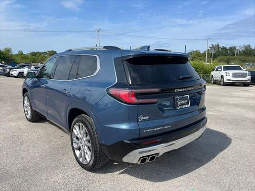2024 GMC Acadia Denali