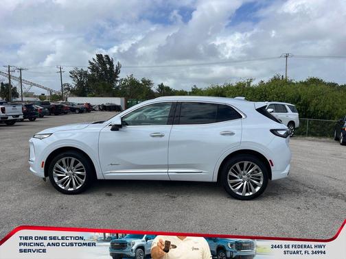 Iridescent White Tricoat 2026 Buick Envision Avenir AWD