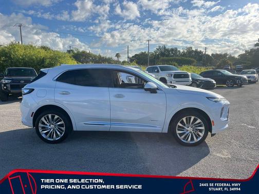 Iridescent White Tricoat 2026 Buick Envision Avenir AWD