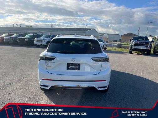 Iridescent White Tricoat 2026 Buick Envision Avenir AWD