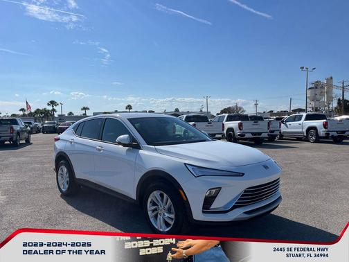 Summit White 2026 Buick Envista Preferred FWD