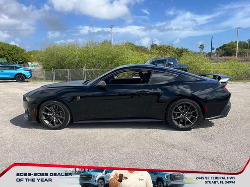 2024 Ford Mustang Dark Horse