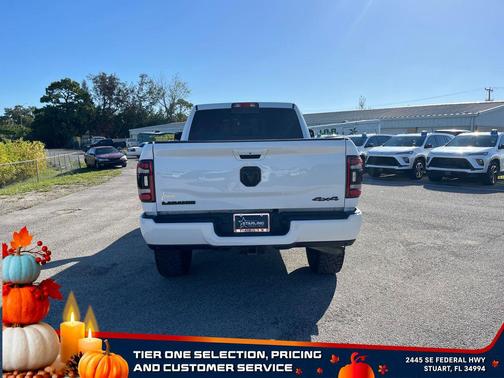 2022 RAM 2500 Laramie Crew Cab 4x4 6'4' Box