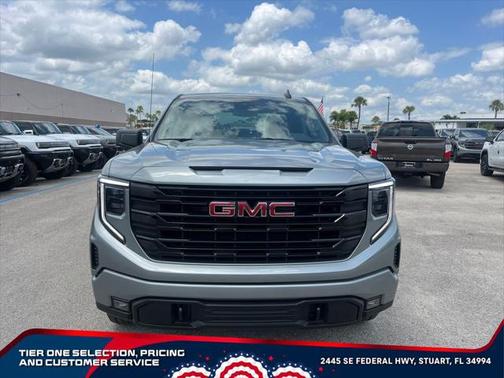 2025 GMC Sierra 1500 Elevation