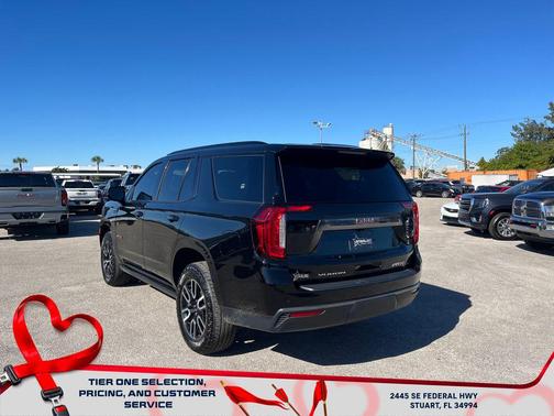 2023 GMC Yukon 4WD AT4