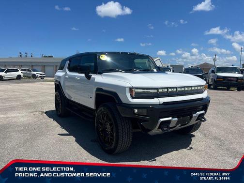 Interstellar White 2026 GMC HUMMER EV SUV 2X