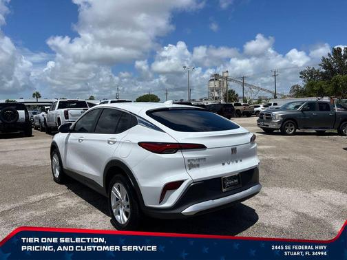 Summit White 2025 Buick Envista Preferred FWD