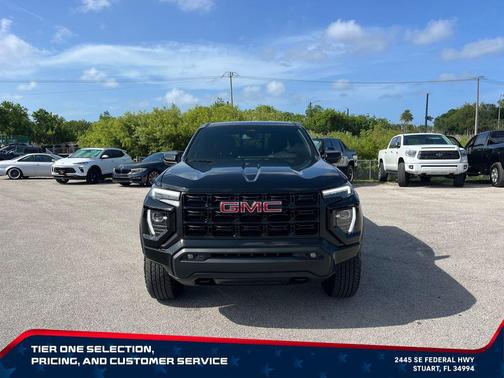 Onyx Black 2025 GMC Canyon Elevation