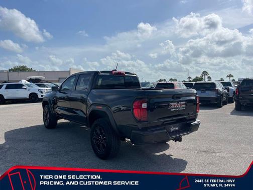Onyx Black 2025 GMC Canyon Elevation