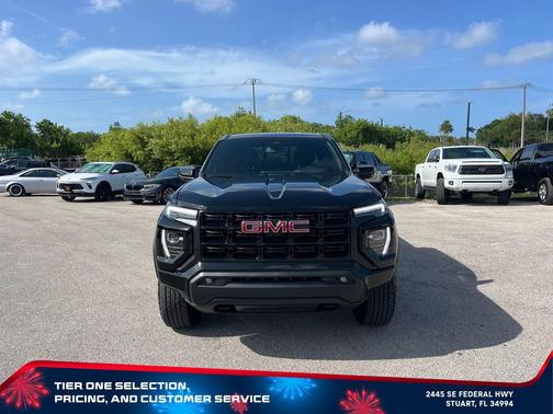Onyx Black 2025 GMC Canyon Elevation
