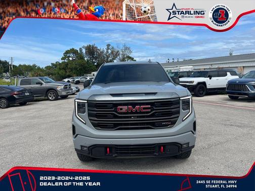 Thunderstorm Gray 2024 GMC Sierra 1500 AT4