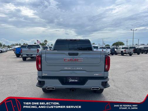 Thunderstorm Gray 2024 GMC Sierra 1500 AT4