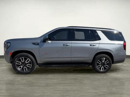 2024 GMC Yukon 4WD AT4