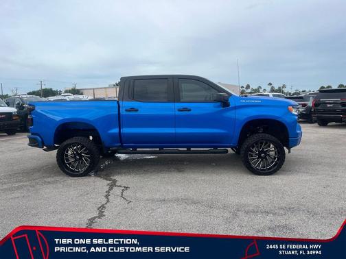 Riptide Blue Metallic 2025 Chevrolet Silverado 1500 Custom