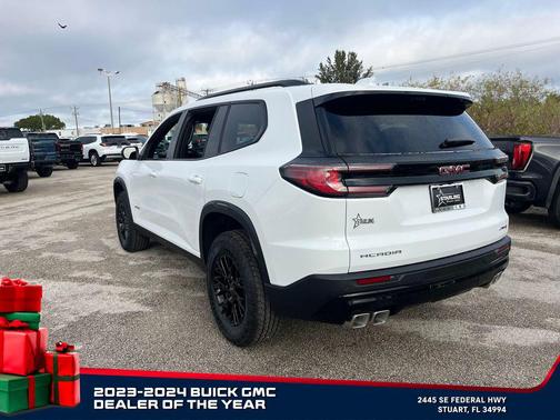 2026 GMC Acadia AT4 AWD