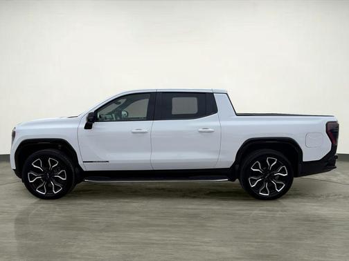2025 GMC Sierra EV Extended Range Denali