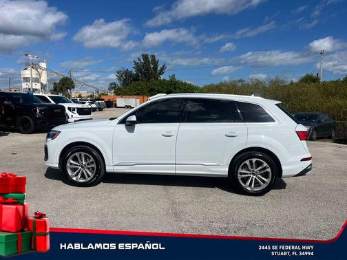 2025 Audi Q7 45 Premium