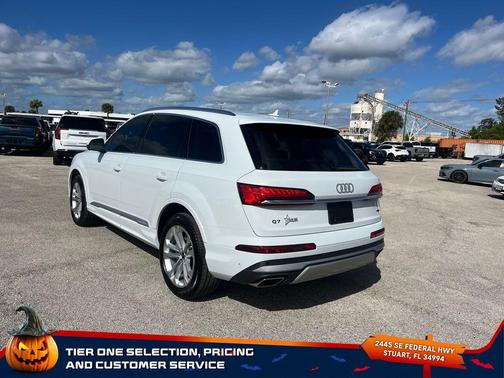 2025 Audi Q7 45 Premium