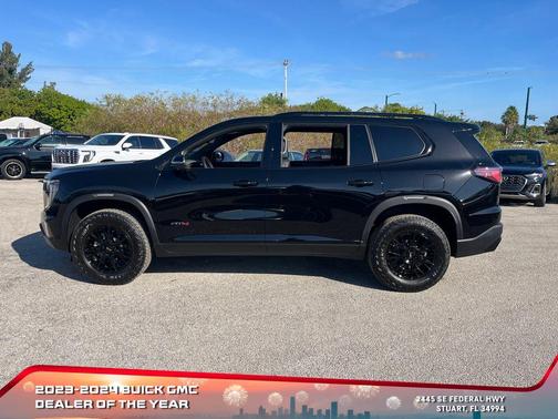 2026 GMC Acadia AT4 AWD