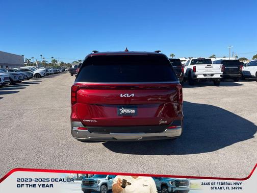 2025 Kia Carnival SX