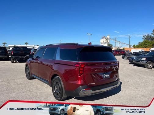 2025 Kia Carnival SX